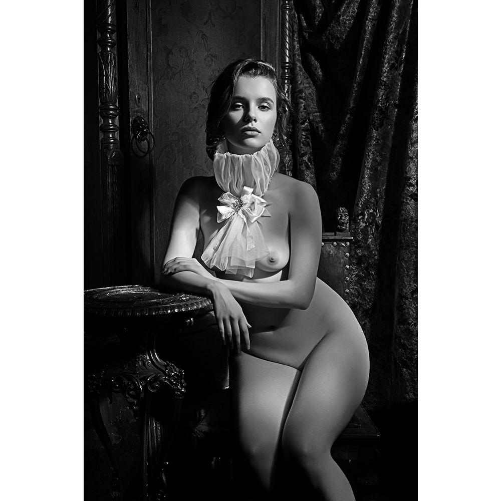 Nude wall art AMONG 819 21/50